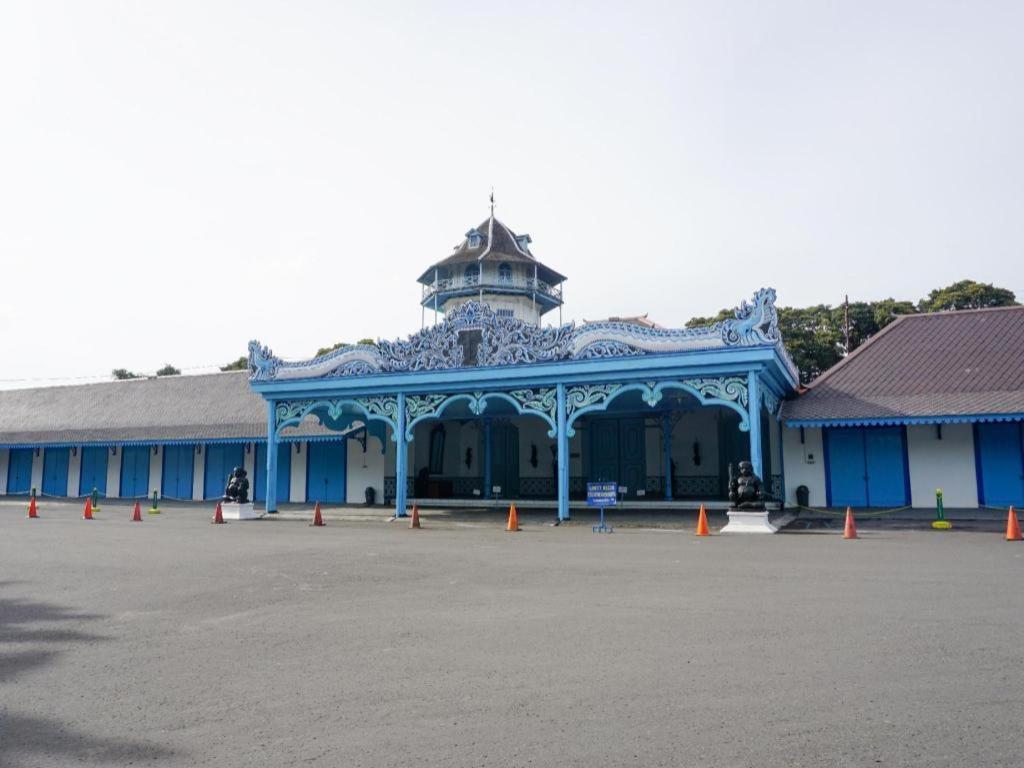 Aziza Syariah Hotel Solo By Horison Exterior foto